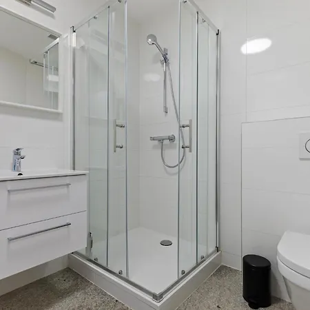 Lam Schon - Ac Apartment *