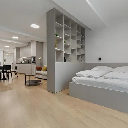 Lam Schon - Ac Apartment Pressburg